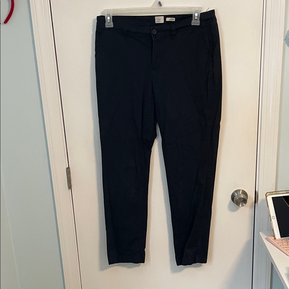 a new day women’s black Chino pants size 8